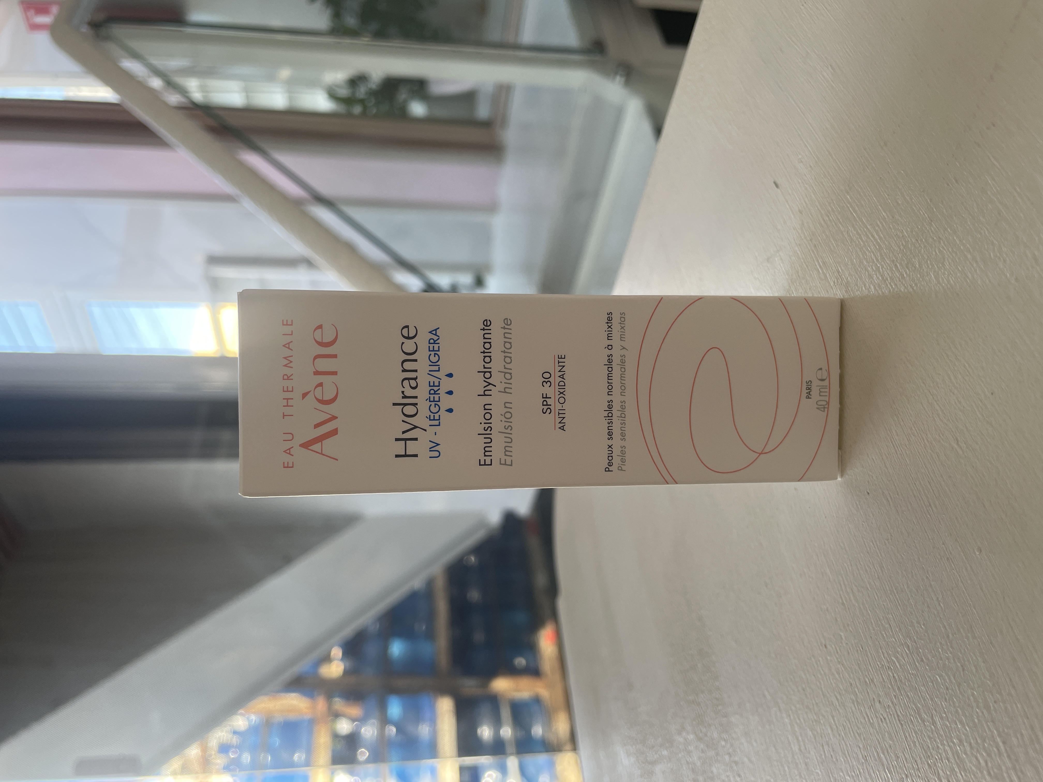 AVÉNE EMULSIÓN HIDRATANTE